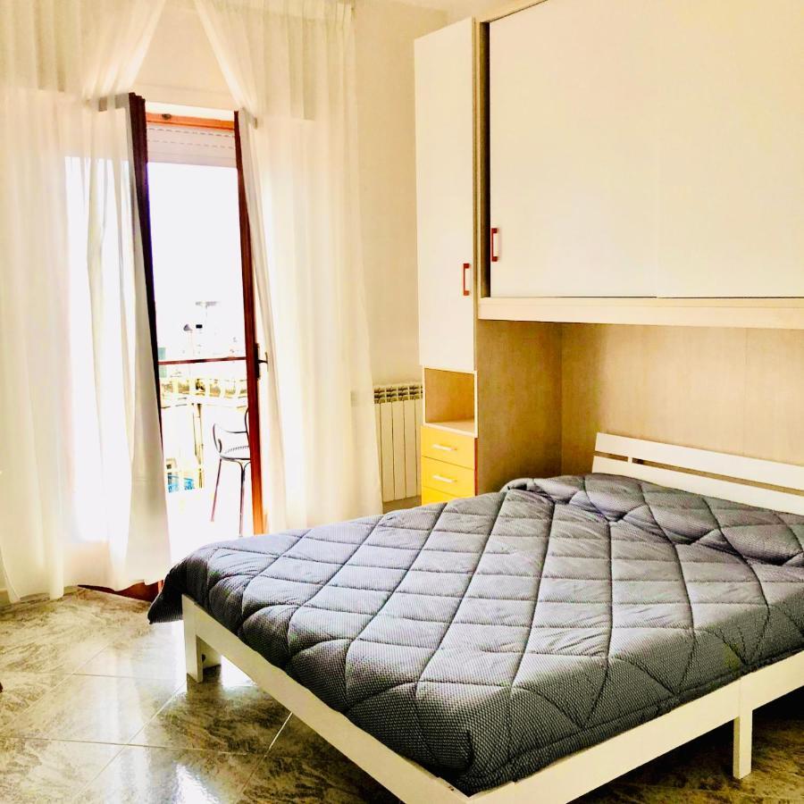 Via Solaro, Appartamento In Pieno Centro Formia Ngoại thất bức ảnh